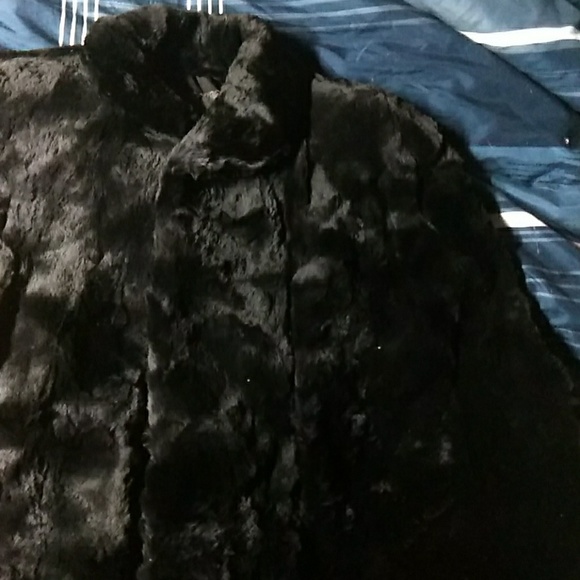 Fur coat - Picture 1 of 4